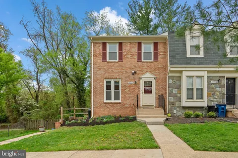 11019 Candlelight Lane, Potomac, MD MLS: MDMC2173402