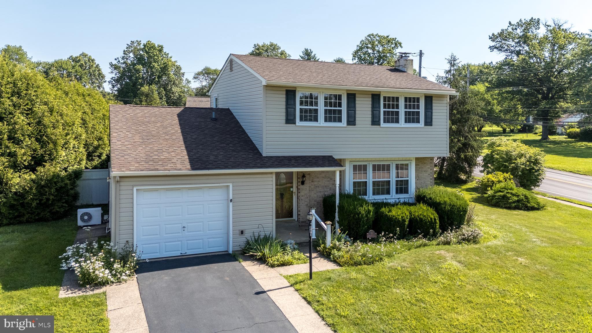 Here is a beautifully maintained 3 beds, 2.5 bath single-family home in North Penn School District that offers space, updates, and versatility. Inside, enjoy a refreshed interior with refinished wood floors, new luxury vinyl plank flooring, and fresh paint throughout. The first floor includes a spacious front living room with large windows, a formal dining room, a kitchen that flows seamlessly to a second, rear facing living room that provides access to a sunny 3-season room and oversized backyard. A flexible bonus room adds options for a home office, fitness area, or 4th bedroom. Upstairs, two bedrooms share a full bath, while the master bedroom includes a private bath with standup shower. The high-ceiling basement provides endless options—game room, theater, or additional living space. This home is move-in ready and ready for you and your family. This is one you will want to see! So schedule your showing appointment before you miss out!