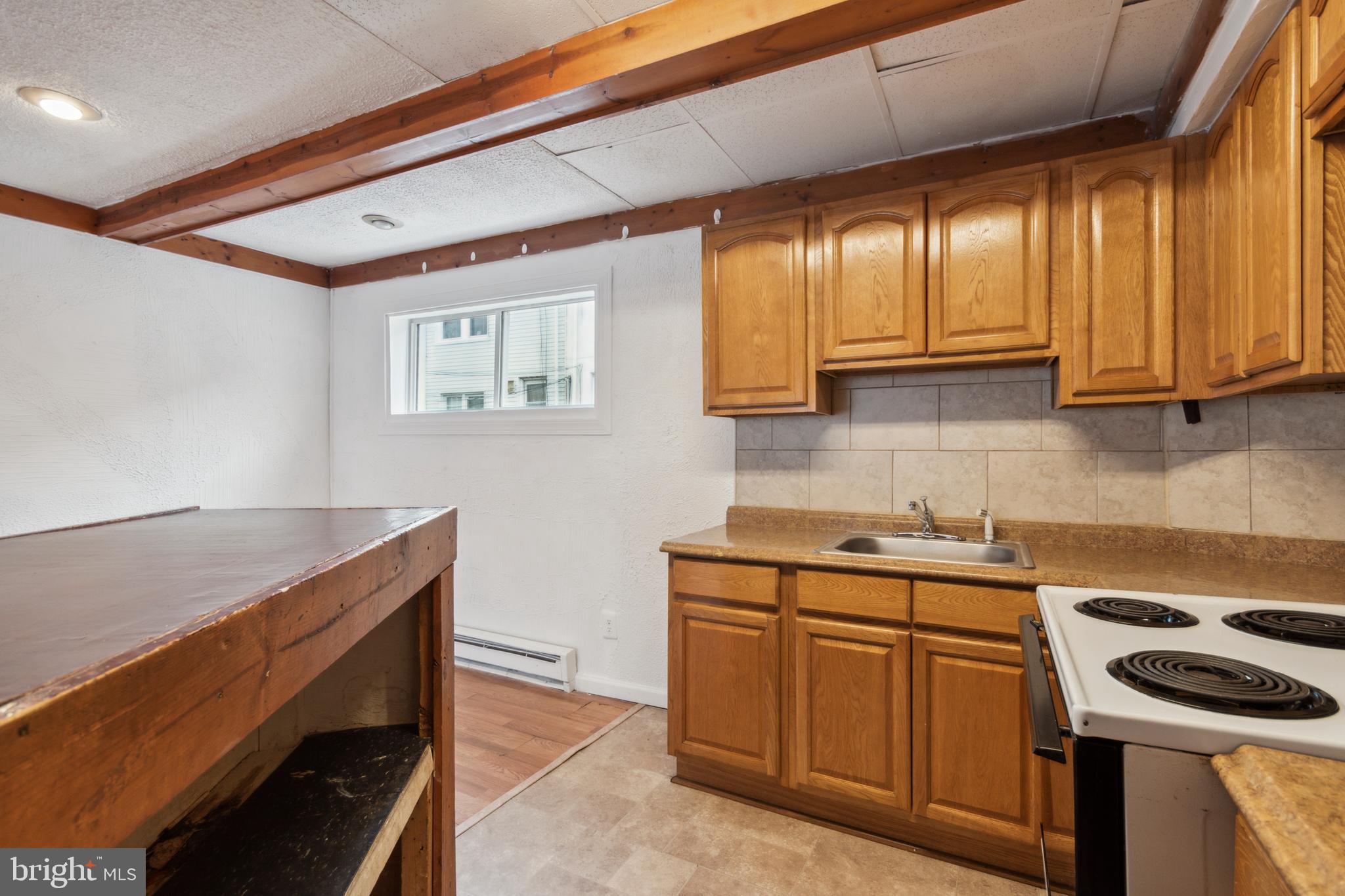 FELTONVILLE - Residential