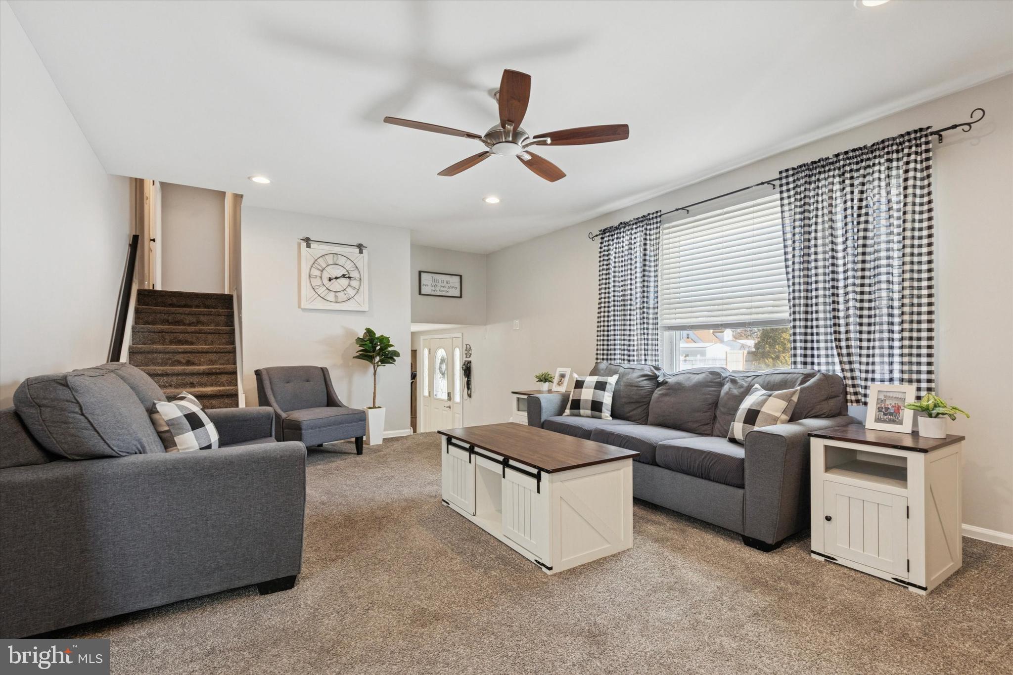 ORCHARD HILL - Residential