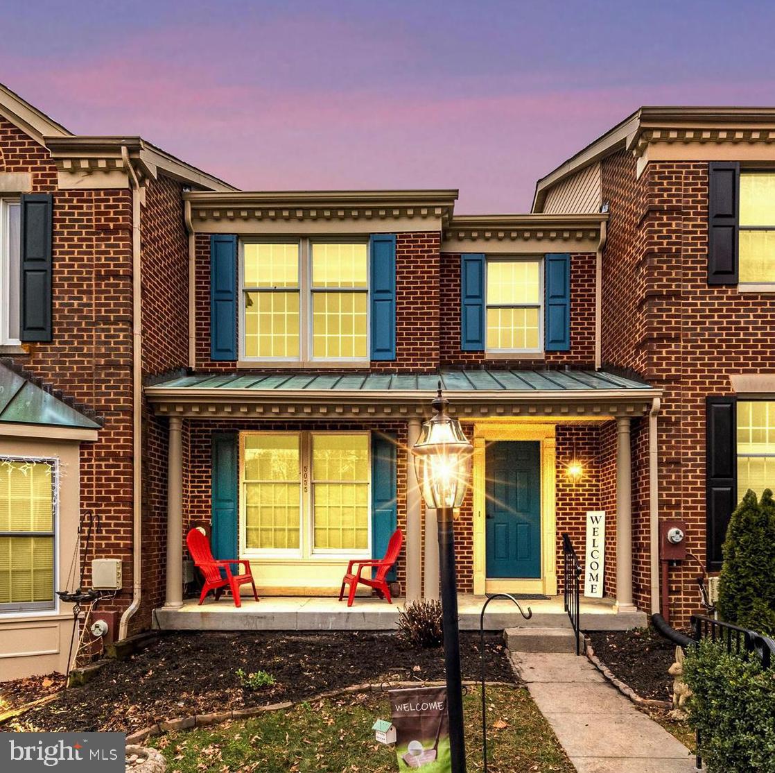 HOBBITS GLEN - Residential