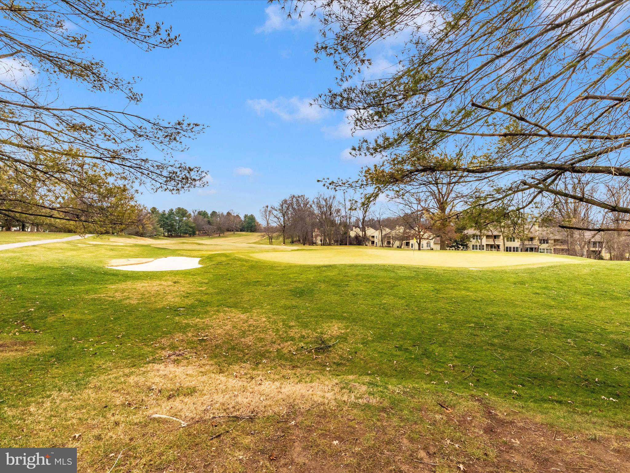HOBBITS GLEN - Residential