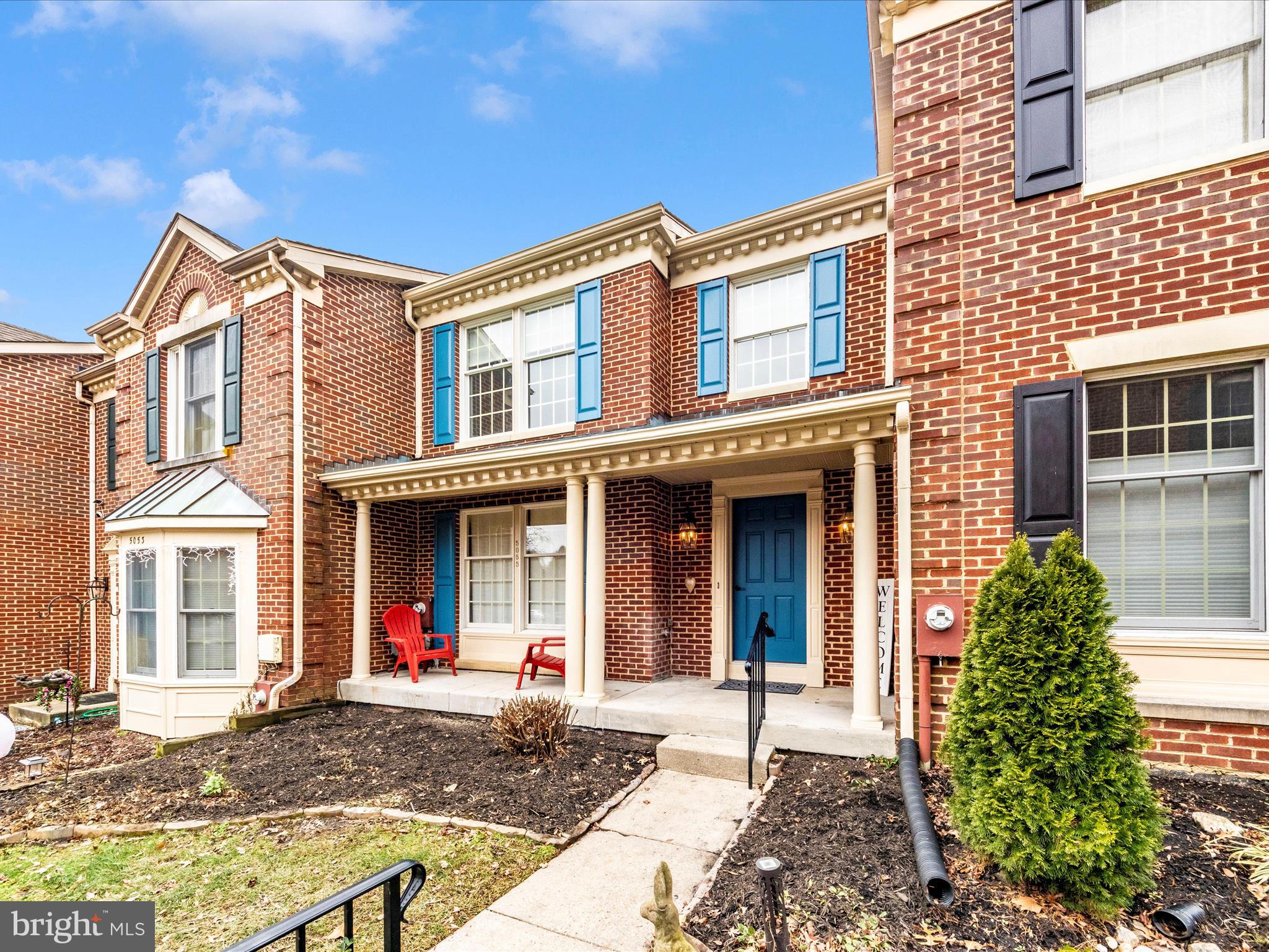 HOBBITS GLEN - Residential