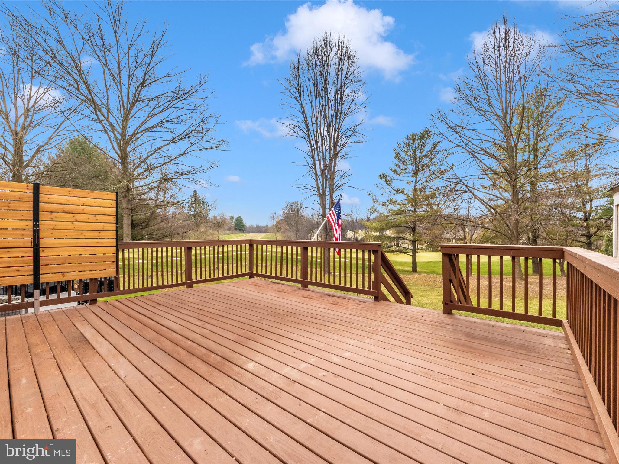 HOBBITS GLEN - Residential