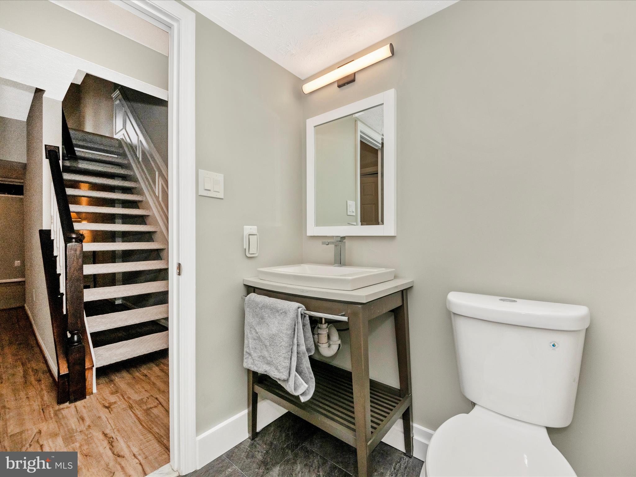 HOBBITS GLEN - Residential