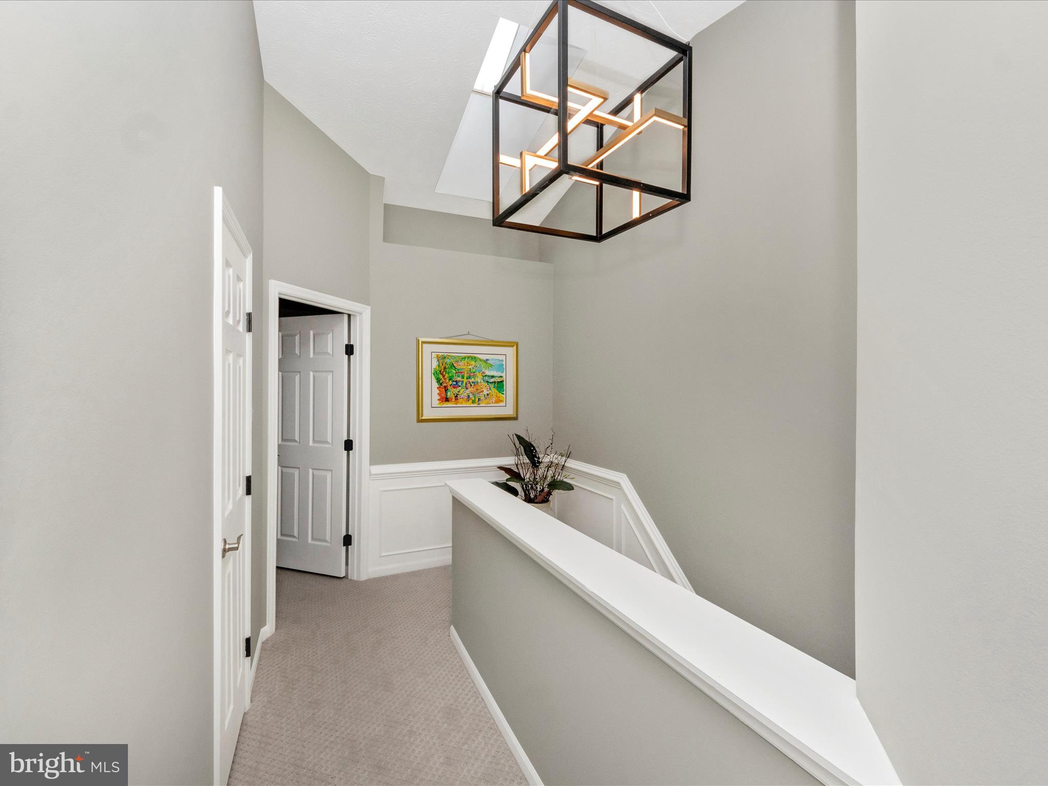 HOBBITS GLEN - Residential