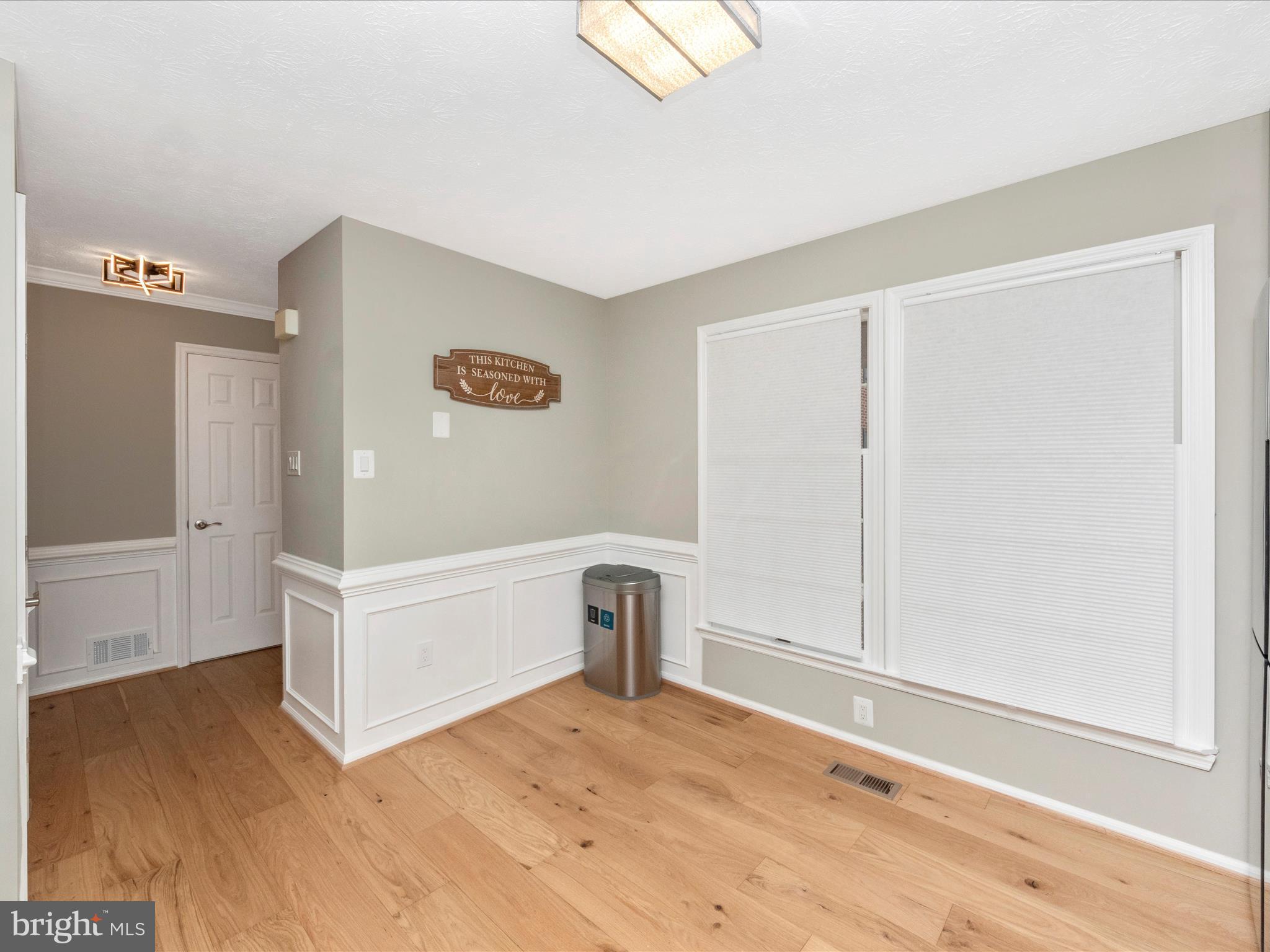 HOBBITS GLEN - Residential