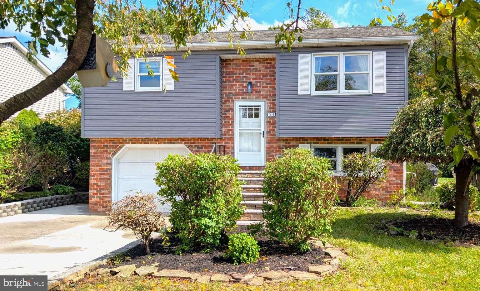 54 FAWN AVENUE
