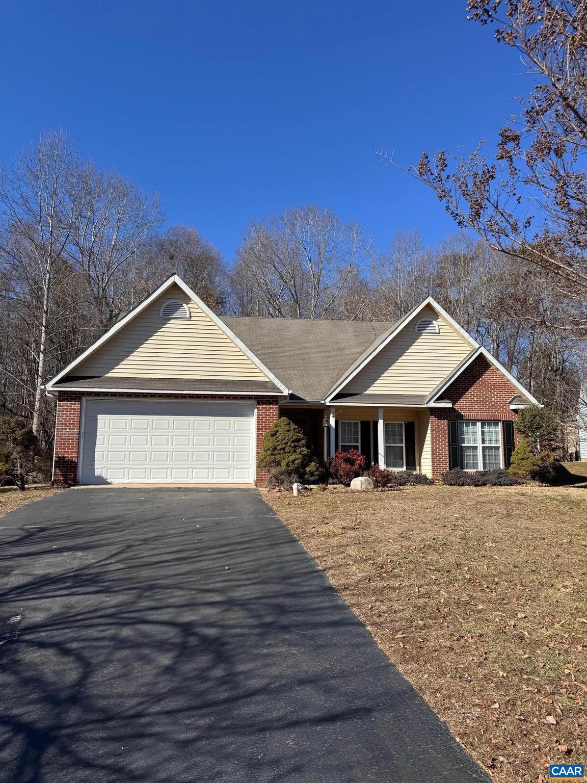 FOREST LAKES SOUTH - Residential