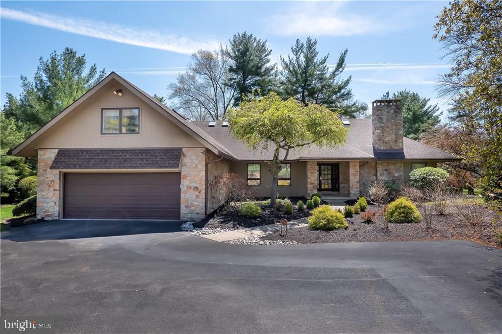 WEYHILL CONDO - Residential