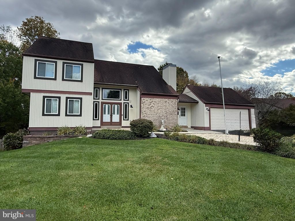 Photo of 2915 Loch Haven Court, IJAMSVILLE, MD 21754 (MLS # MDFR2072546)