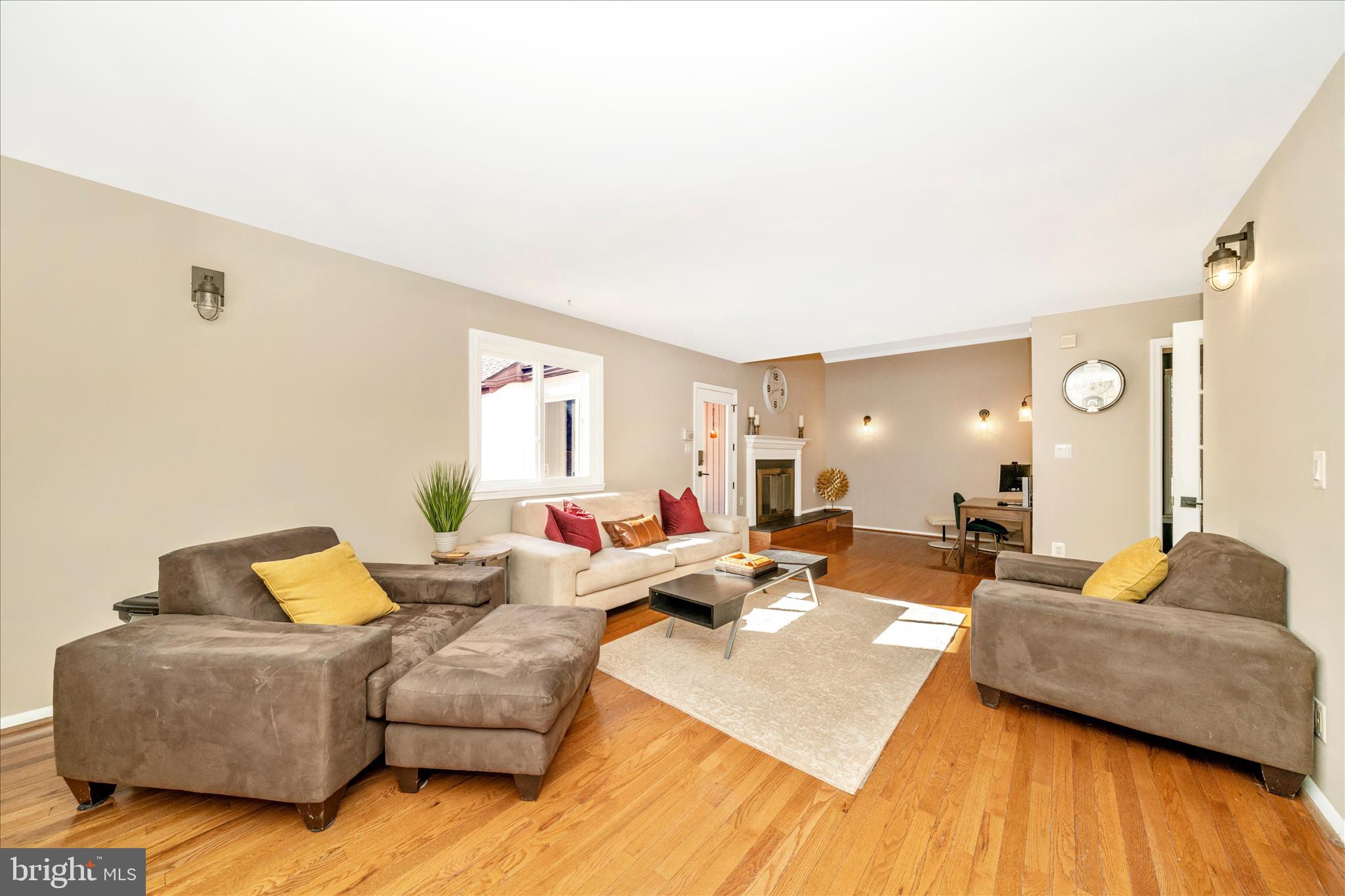 LOCH HAVEN - Residential