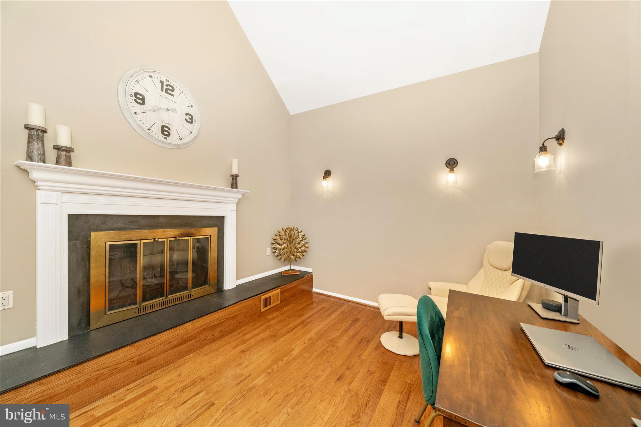 LOCH HAVEN - Residential