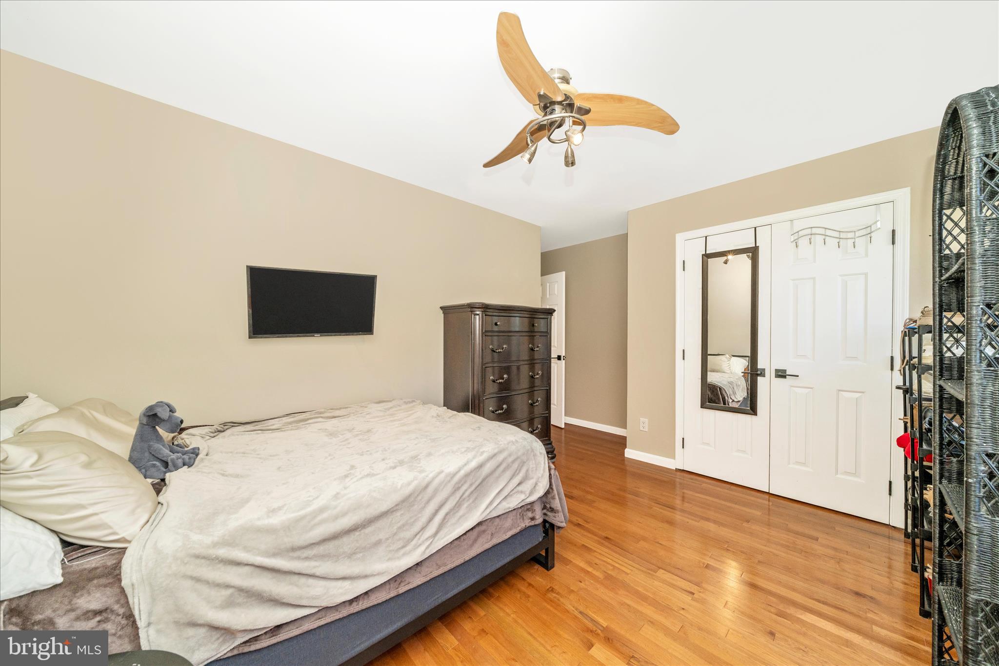 LOCH HAVEN - Residential