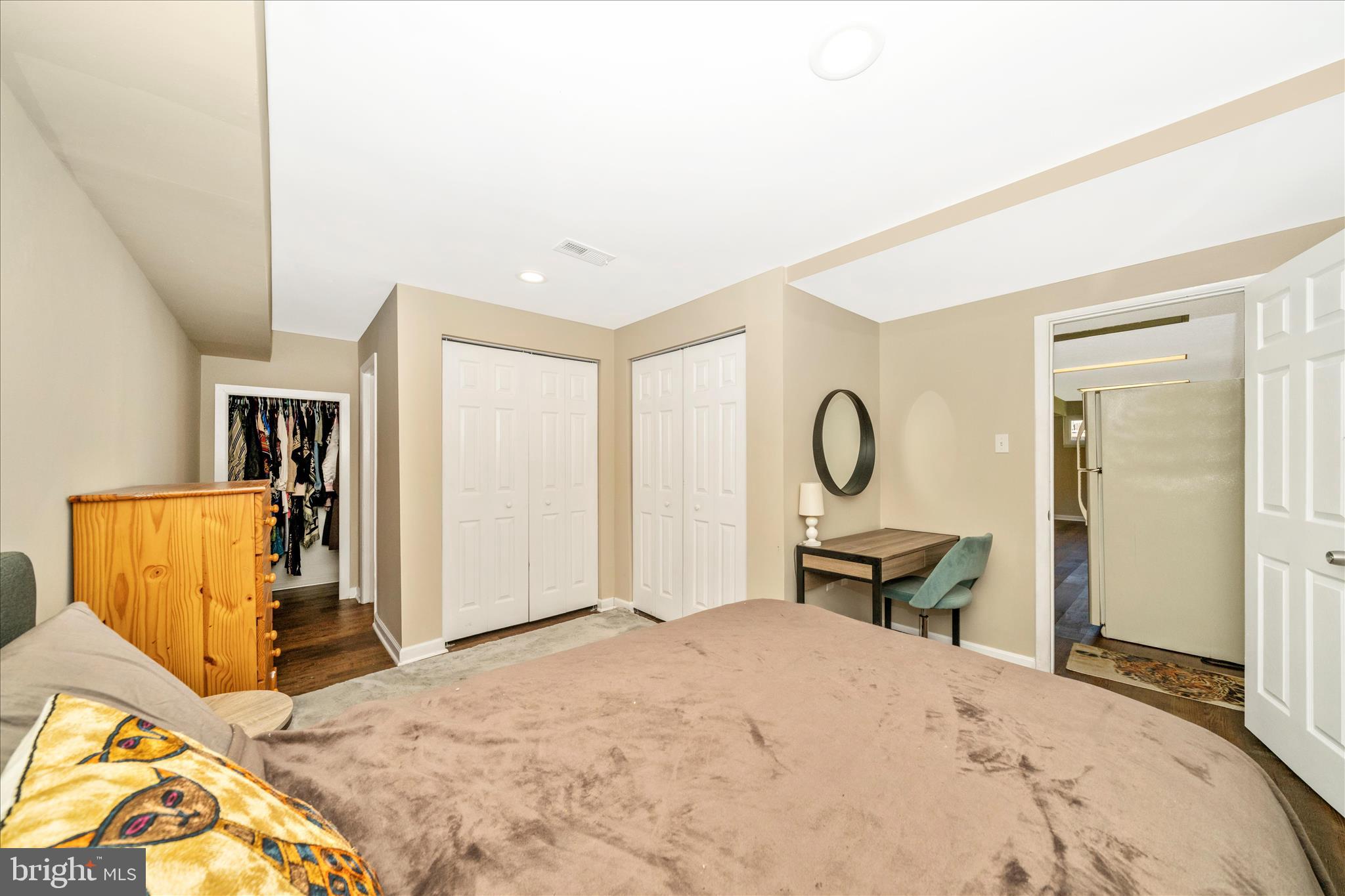 LOCH HAVEN - Residential