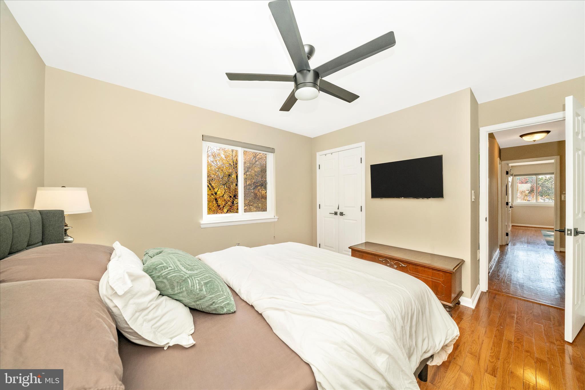 LOCH HAVEN - Residential