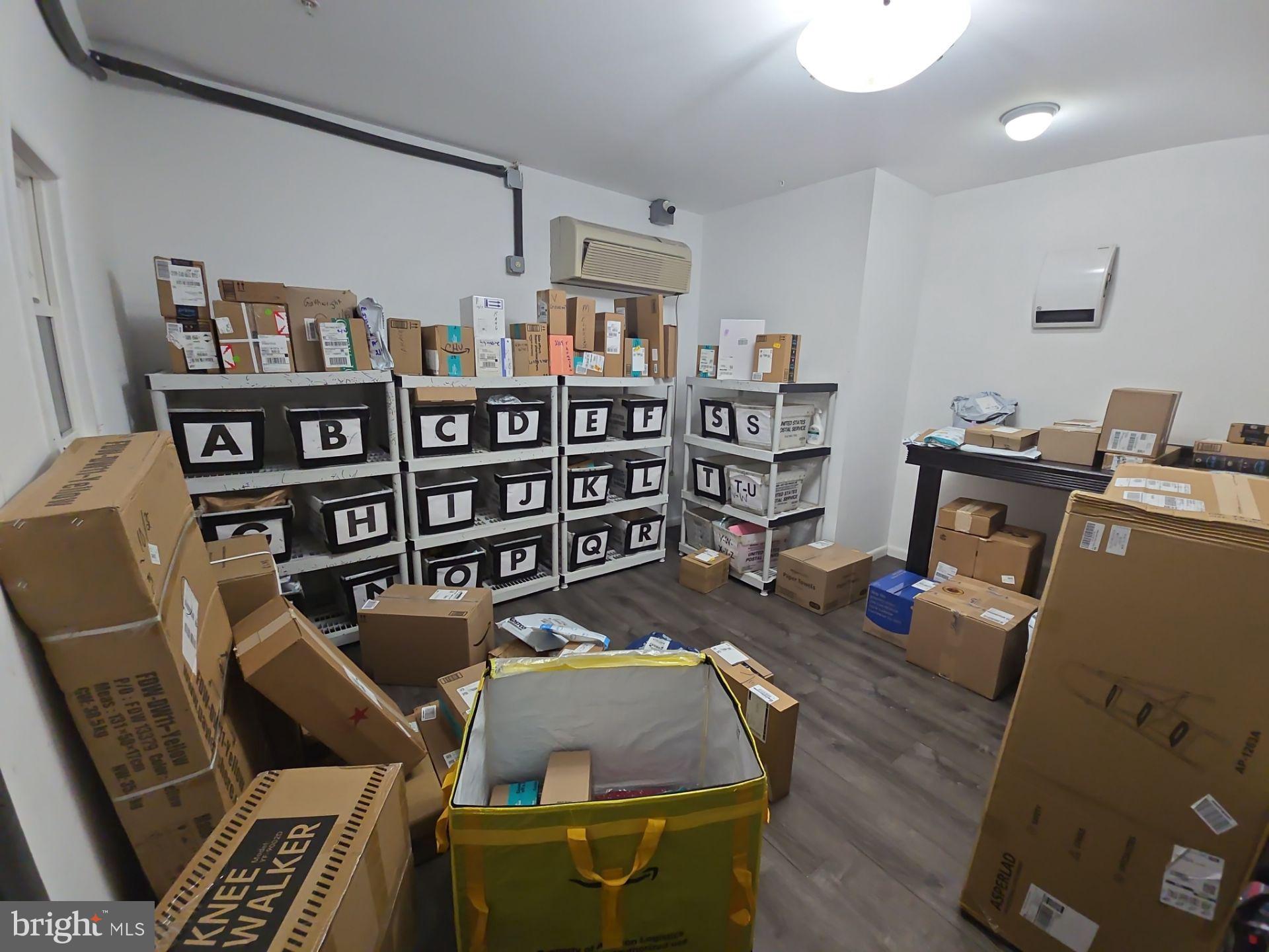 GROVE AT ARLINGTON - Residential Lease