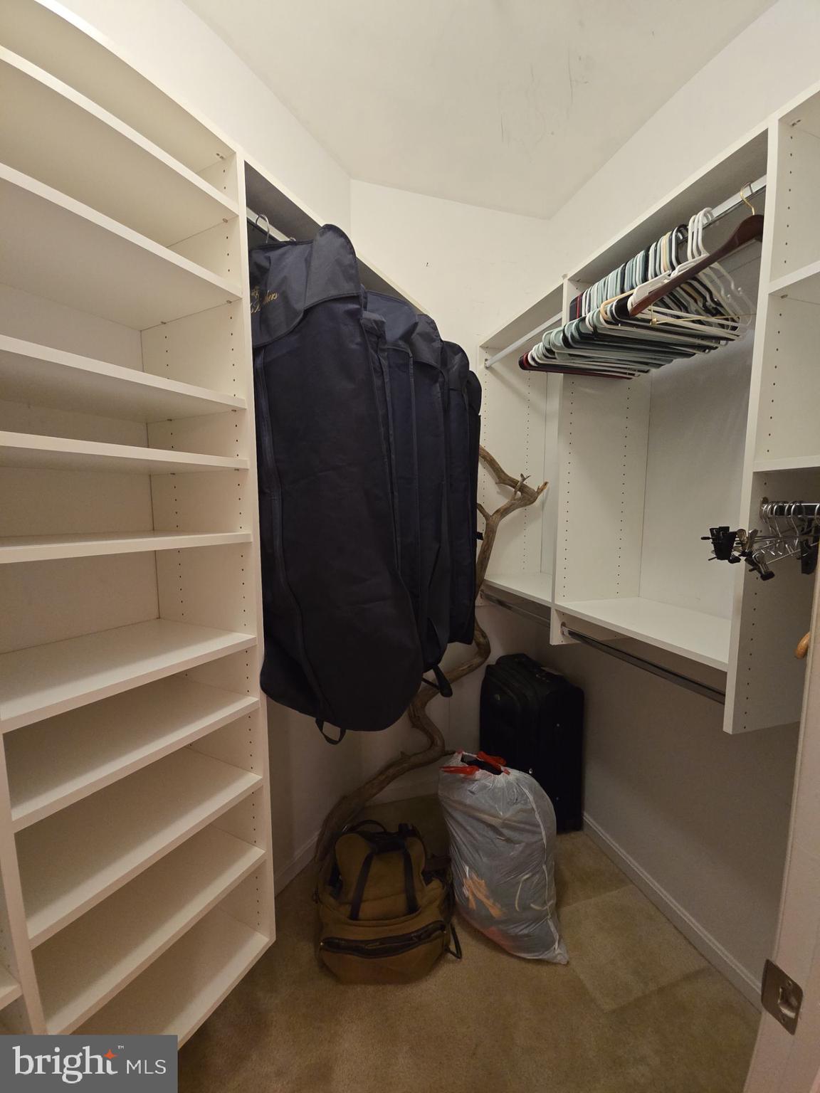 GROVE AT ARLINGTON - Residential Lease