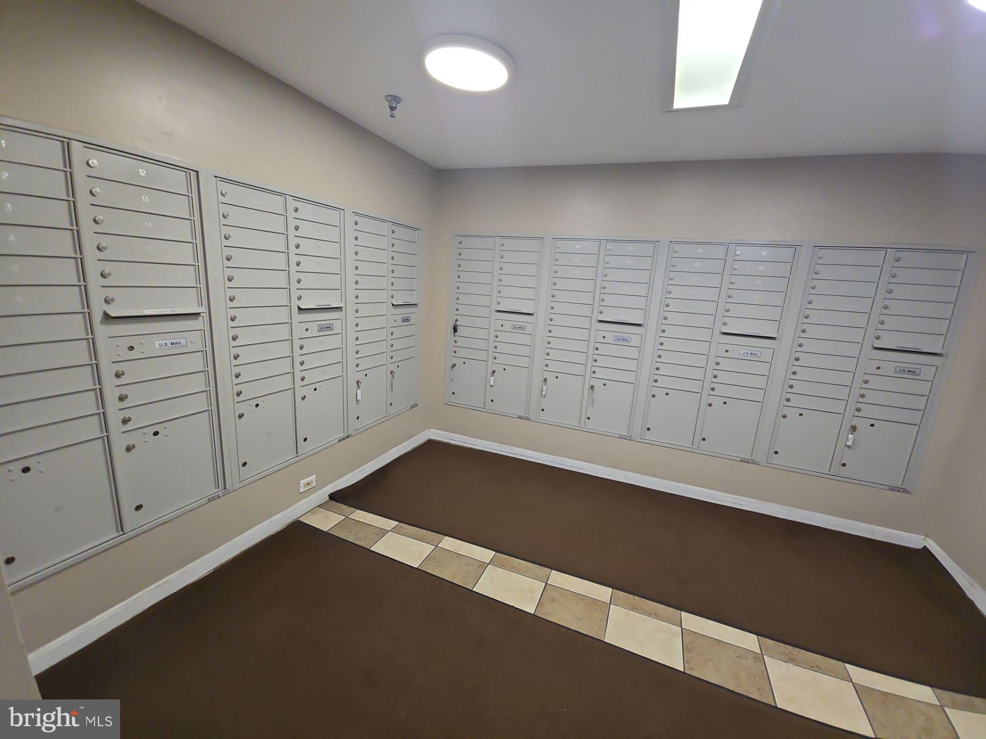 GROVE AT ARLINGTON - Residential Lease