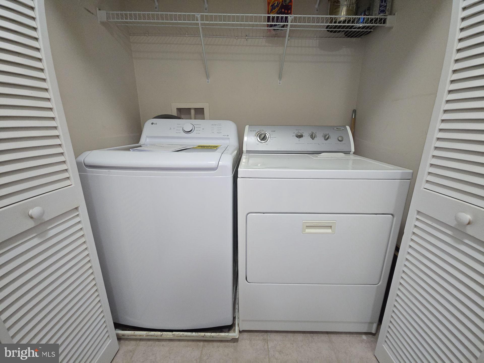 GROVE AT ARLINGTON - Residential Lease