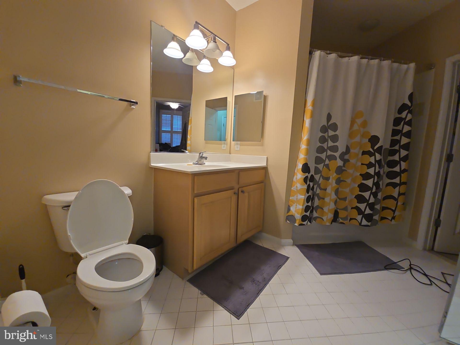 GROVE AT ARLINGTON - Residential Lease