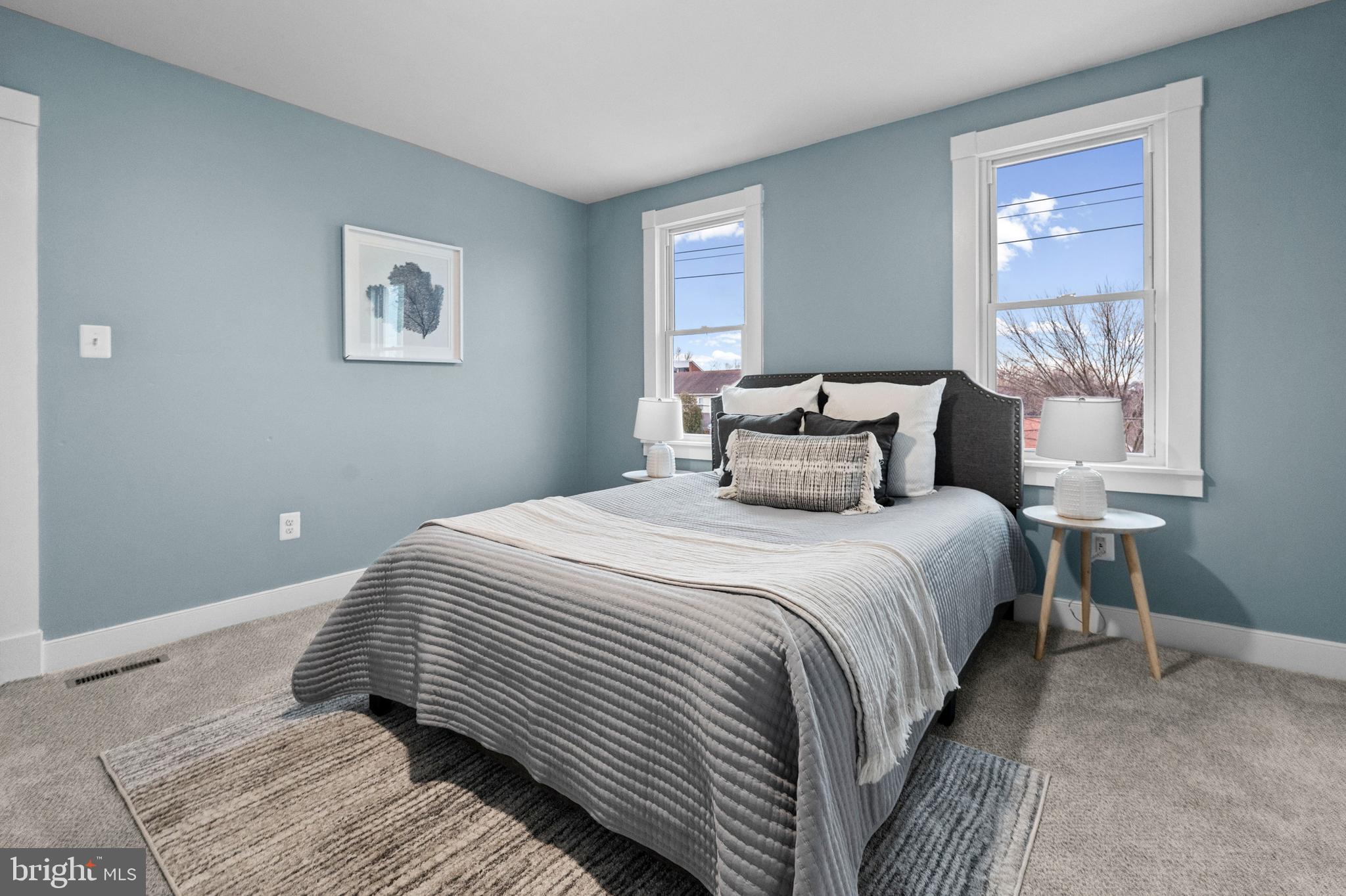 GARDENVILLE - Residential