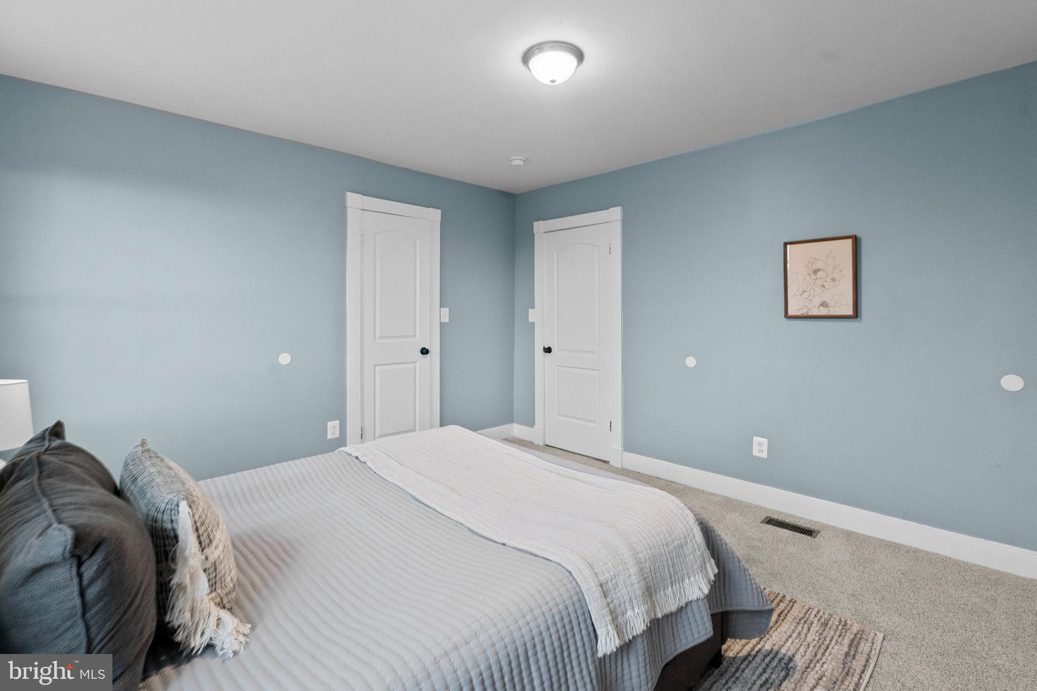 GARDENVILLE - Residential