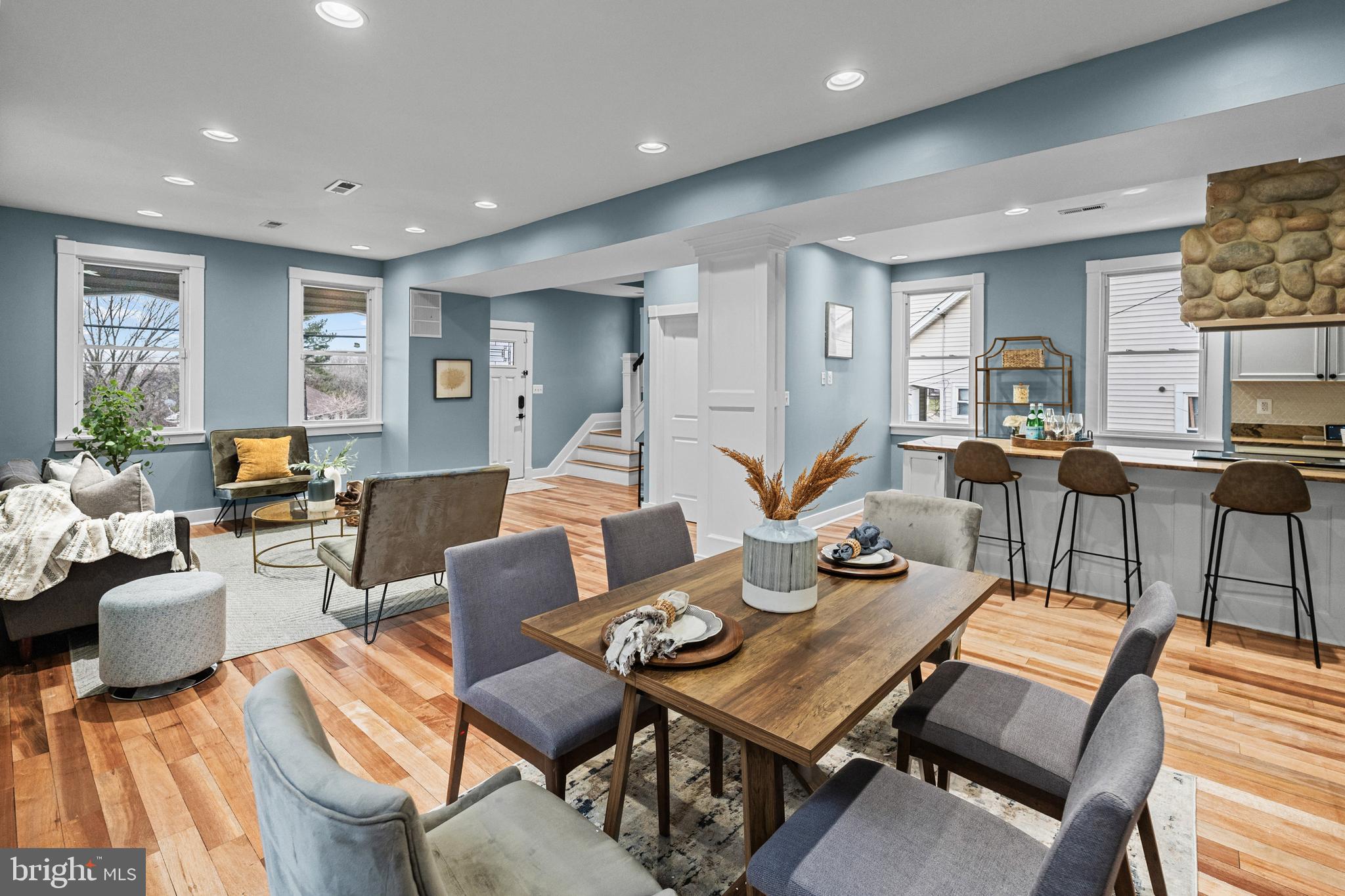 GARDENVILLE - Residential