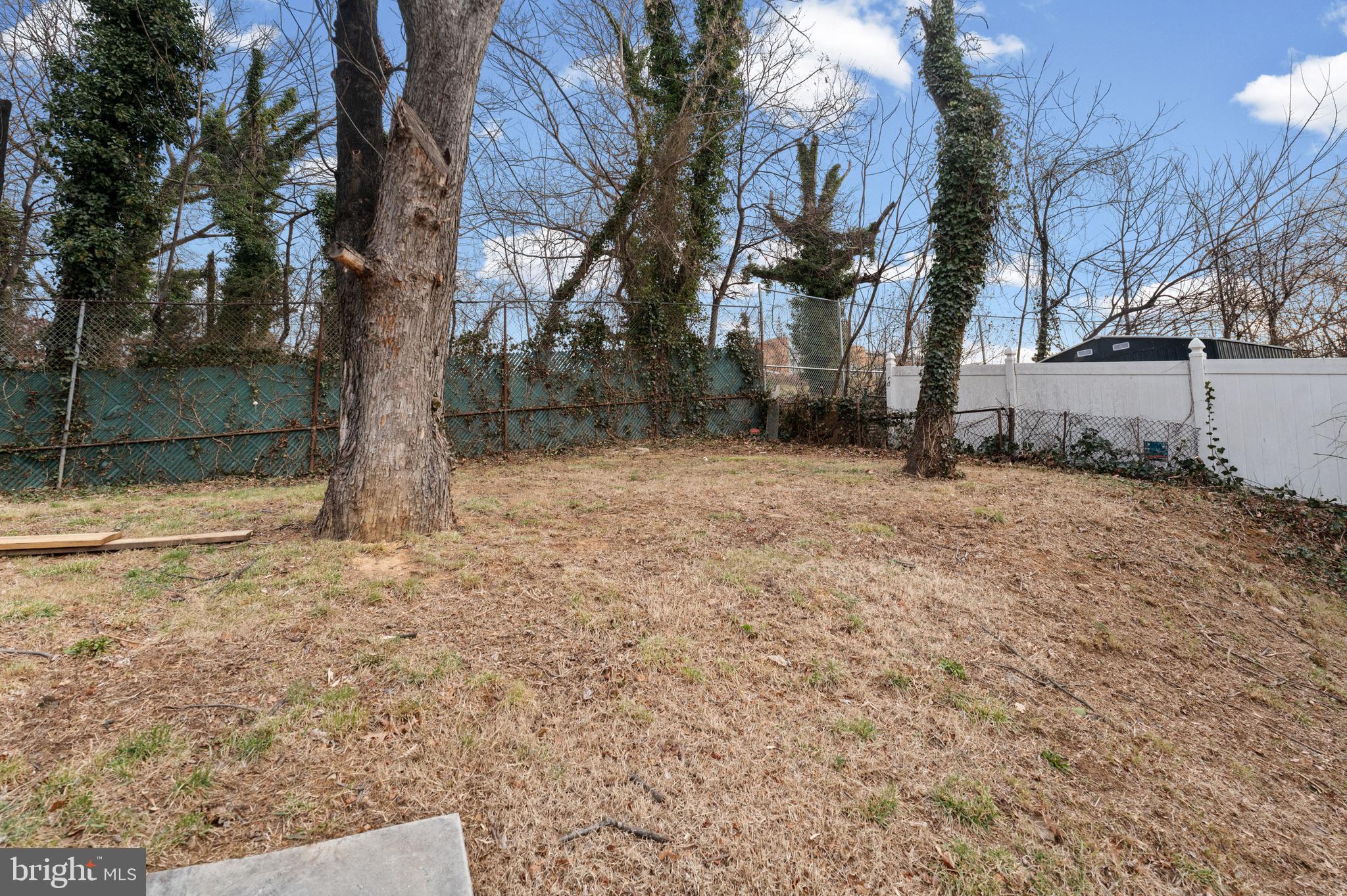 GARDENVILLE - Residential