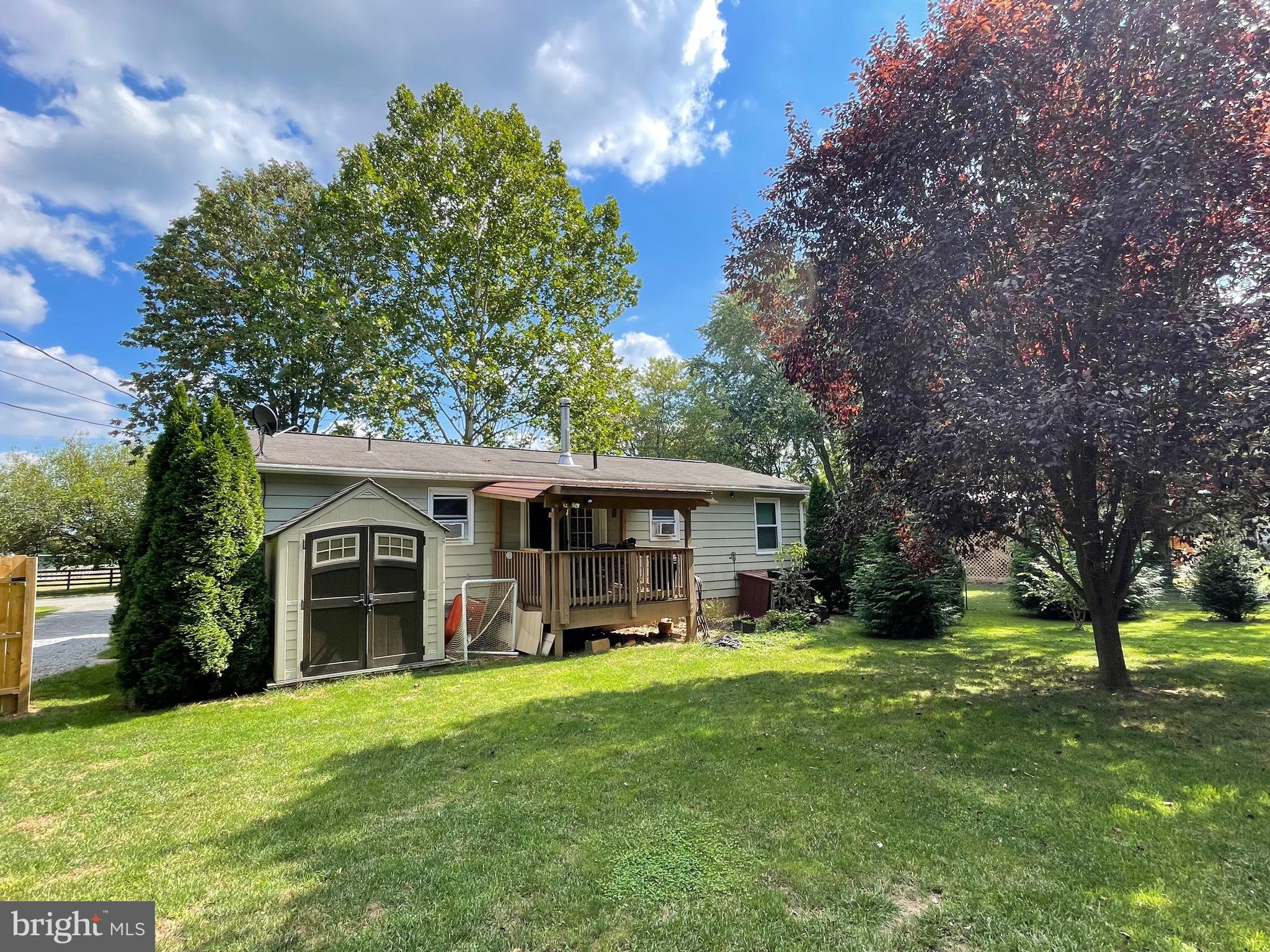 WALNUT GROVE - Residential