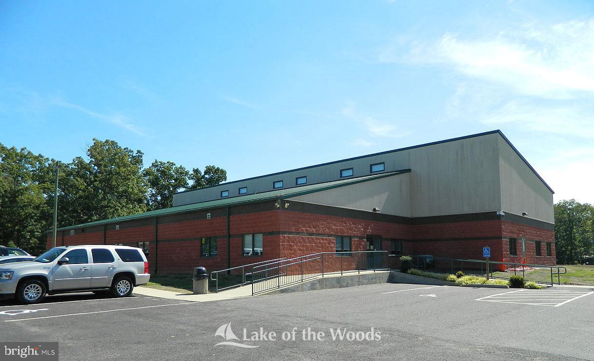 LAKE OF THE WOODS - Land