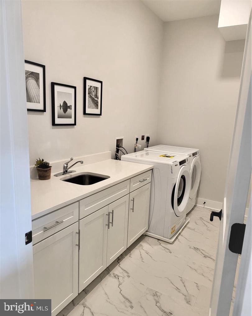 ONE LOUDOUN - Residential Lease