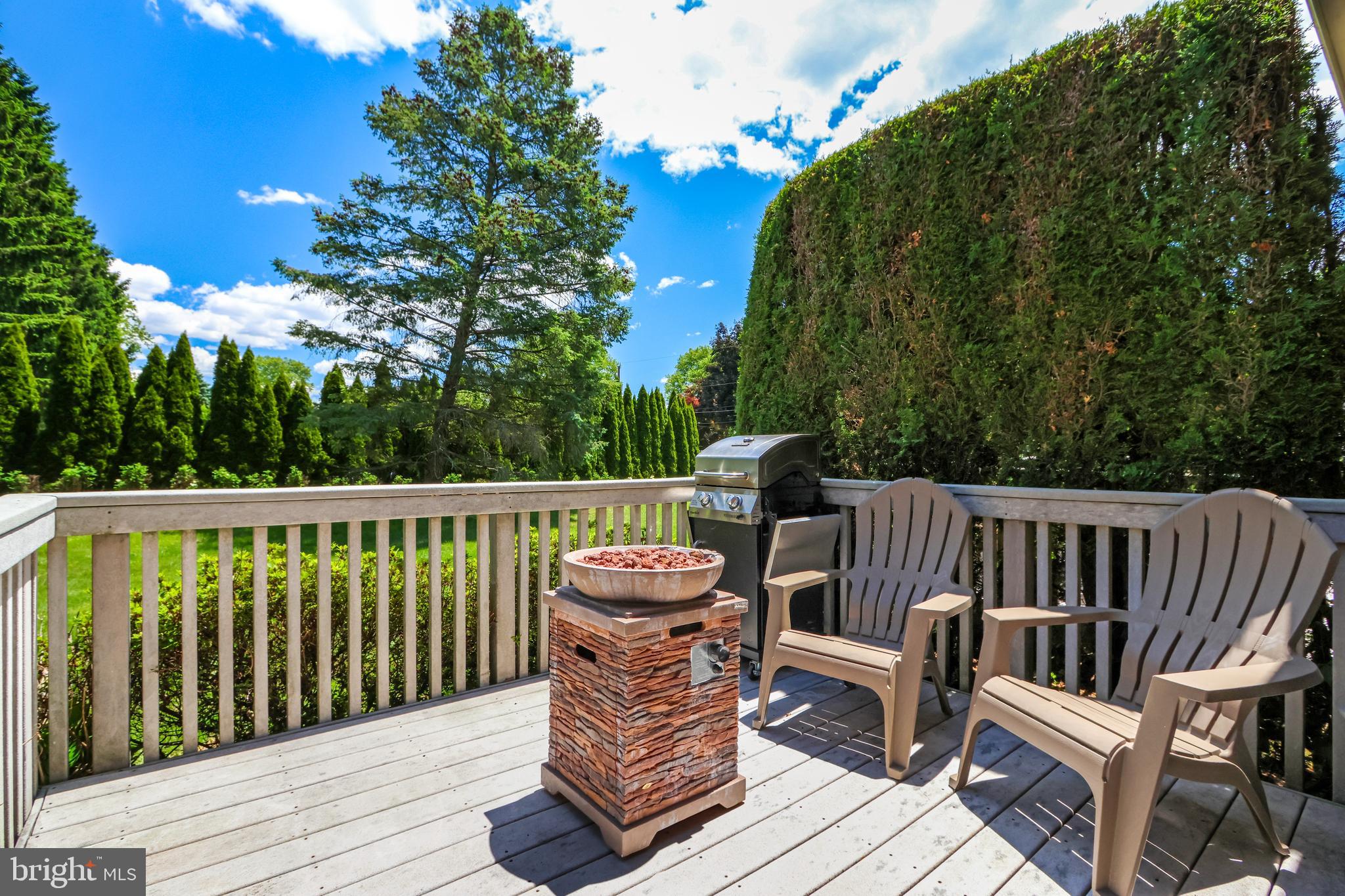 3 WINFIELD COURT
