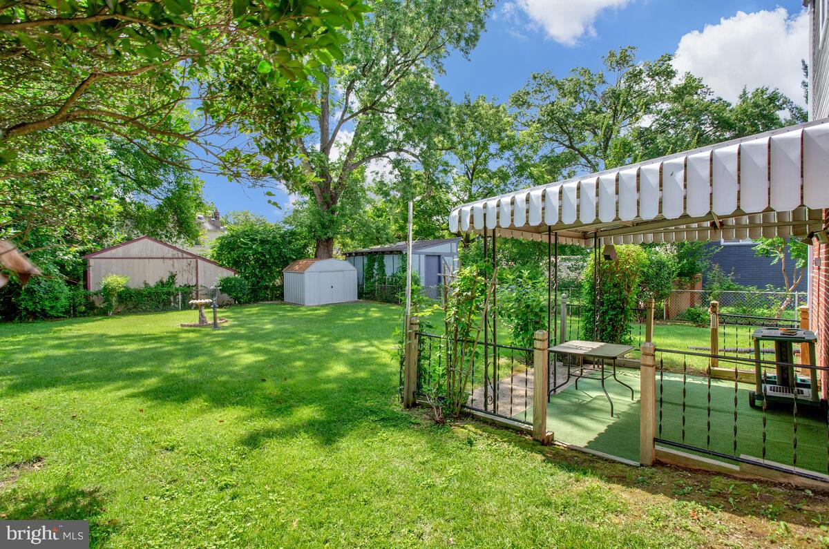 HOLLYWOOD - Residential