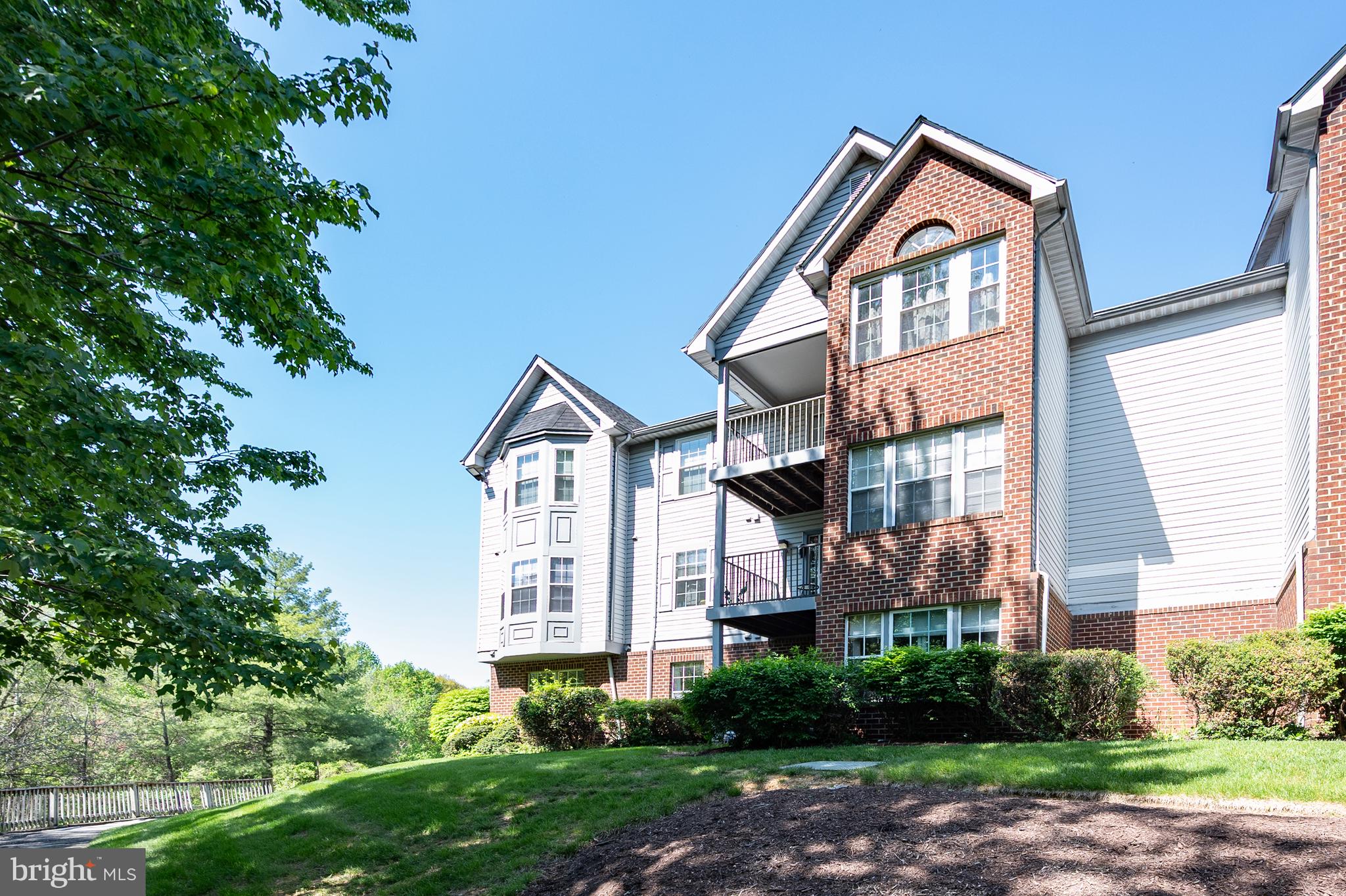 ROSECROFT COMMONS - Residential