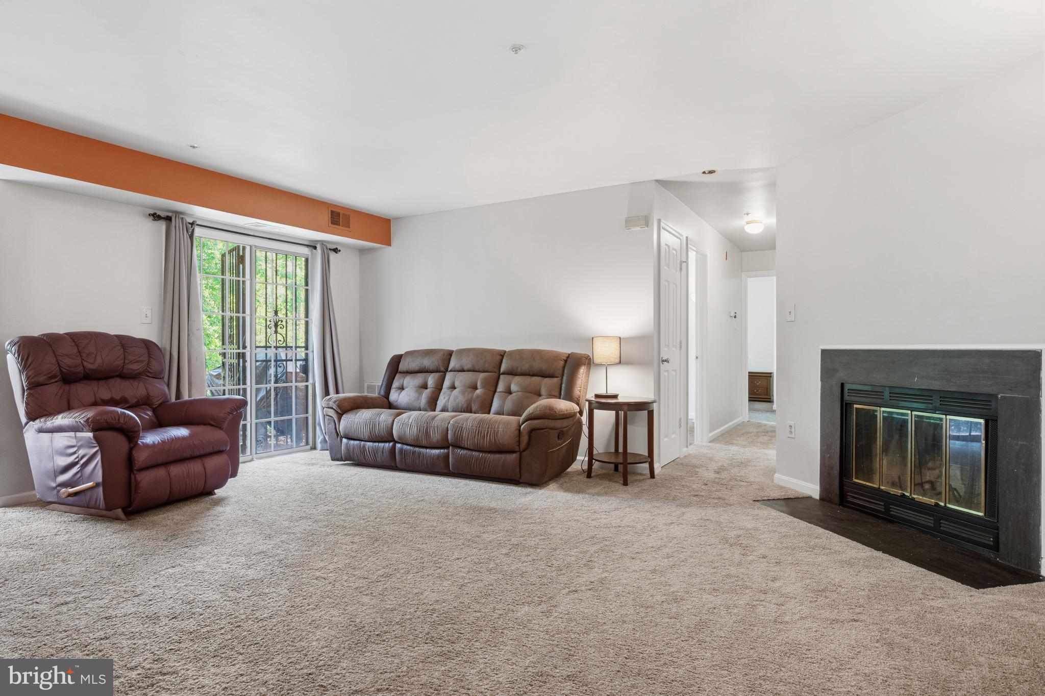 ROSECROFT COMMONS - Residential