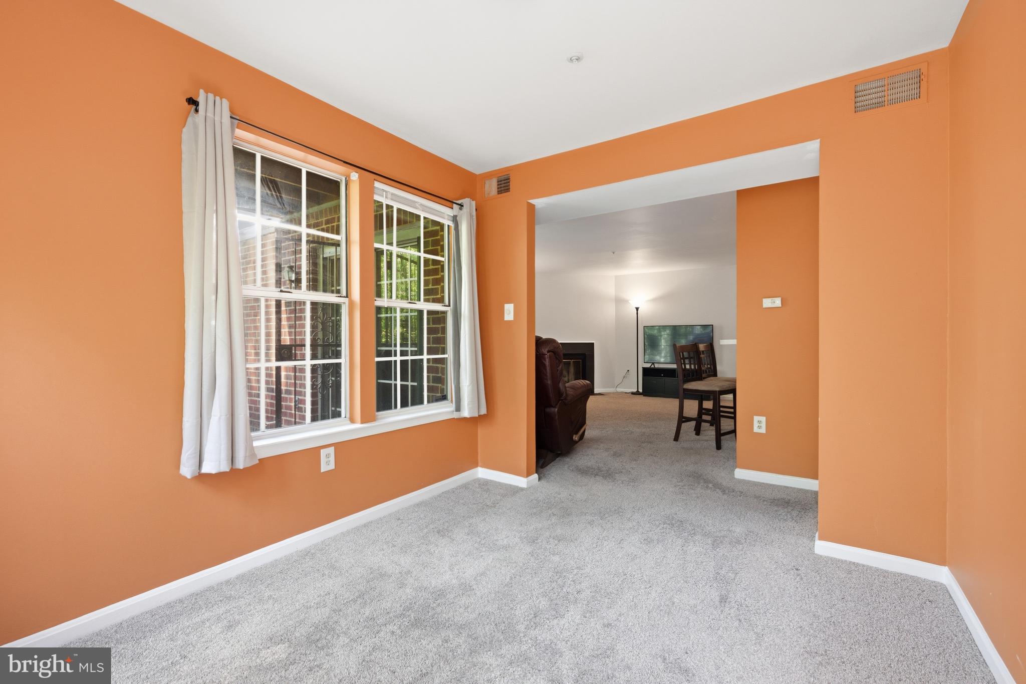 ROSECROFT COMMONS - Residential