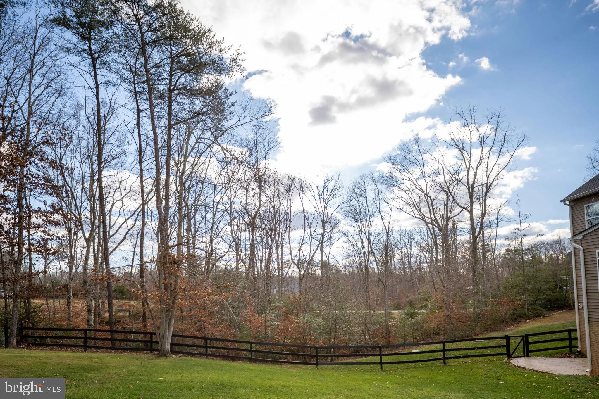 Fredericksburg, Virginia 22406, United States, 4 Bedrooms Bedrooms, ,4 BathroomsBathrooms,Residential,Contingent,249632