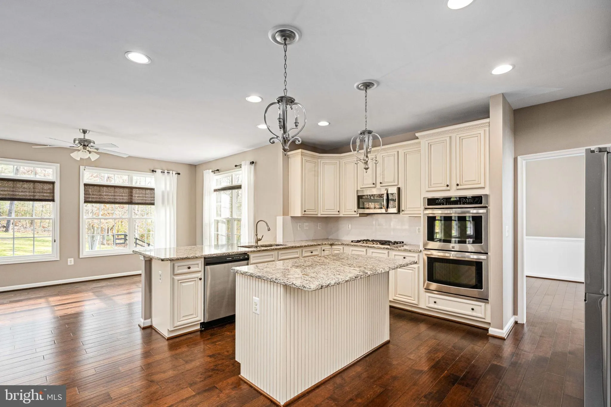 Fredericksburg, Virginia 22406, United States, 4 Bedrooms Bedrooms, ,4 BathroomsBathrooms,Residential,Contingent,249632