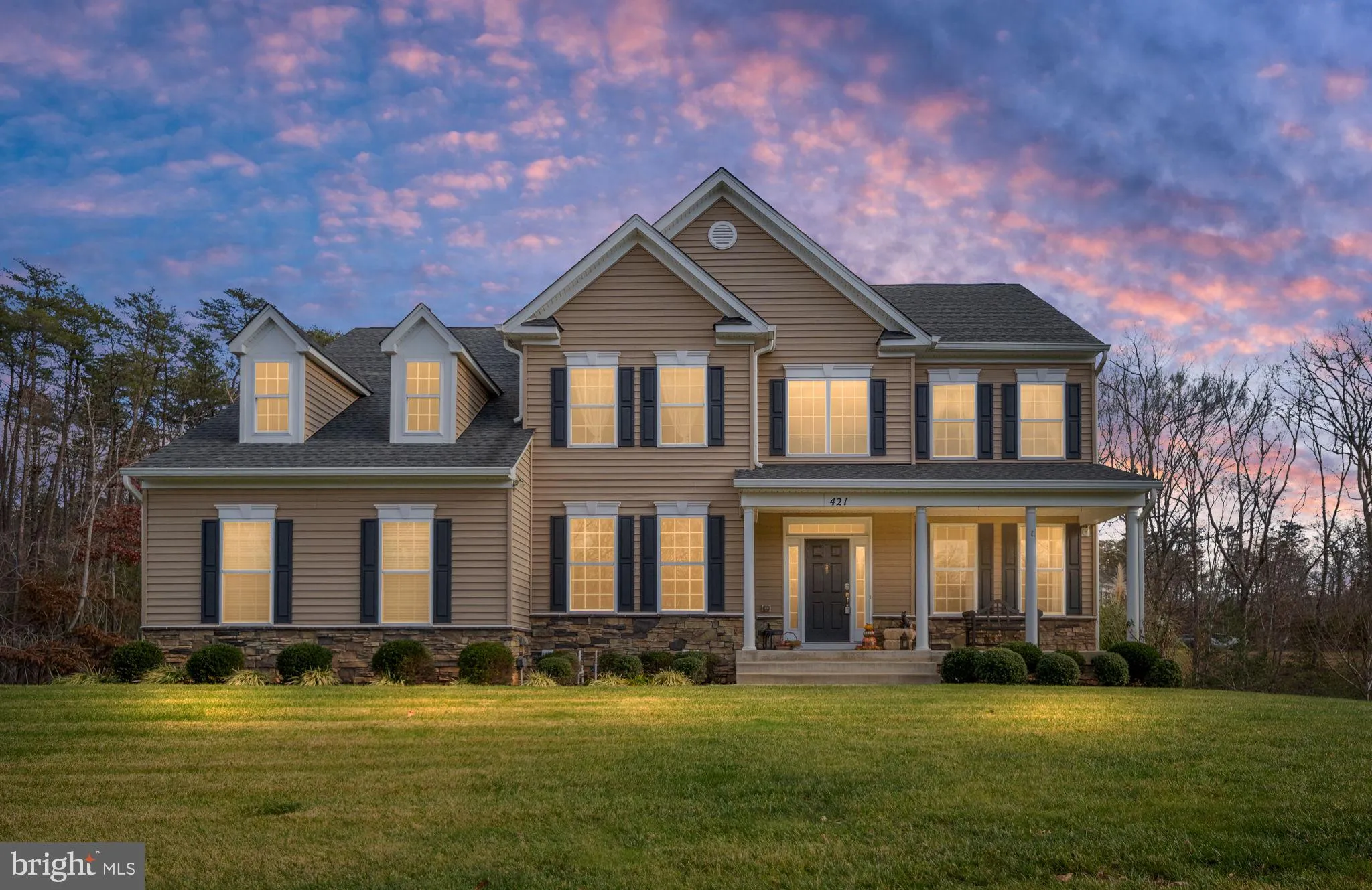 Fredericksburg, Virginia 22406, United States, 4 Bedrooms Bedrooms, ,4 BathroomsBathrooms,Residential,Contingent,249632