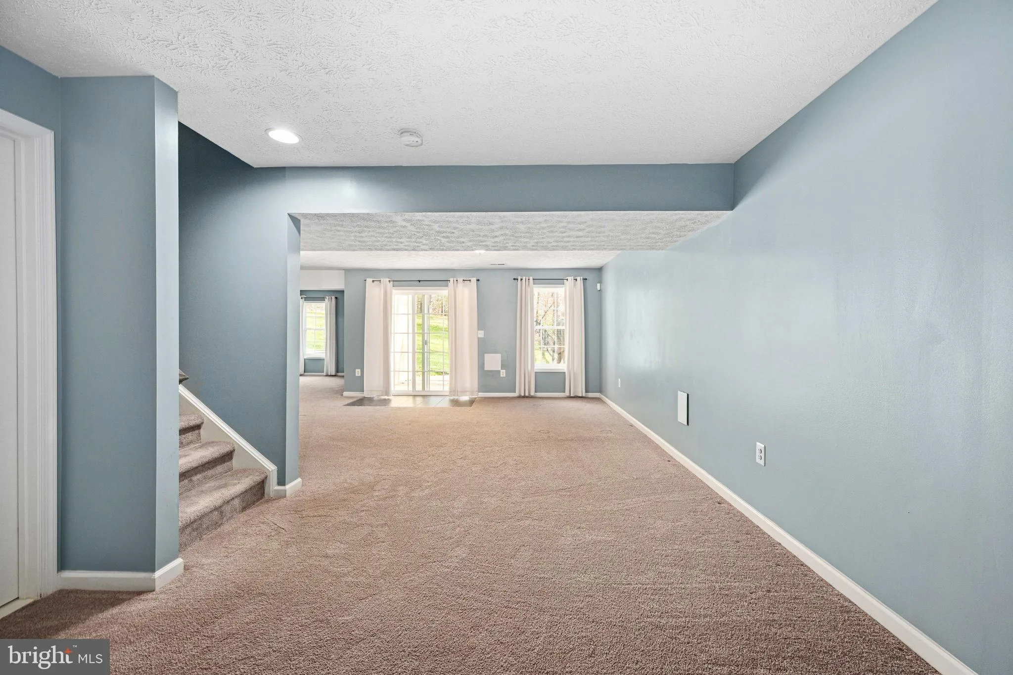 Fredericksburg, Virginia 22406, United States, 4 Bedrooms Bedrooms, ,4 BathroomsBathrooms,Residential,Contingent,249632