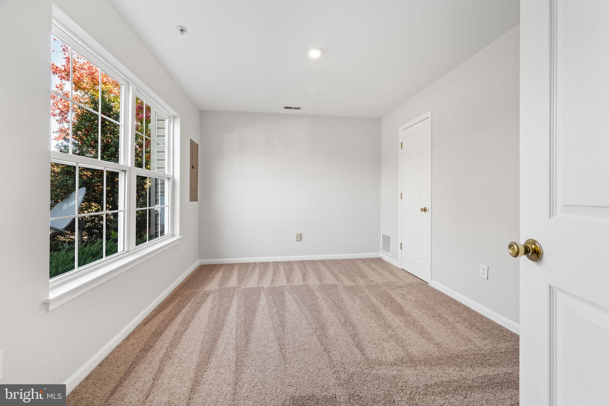 MALLARD LANDING - Residential