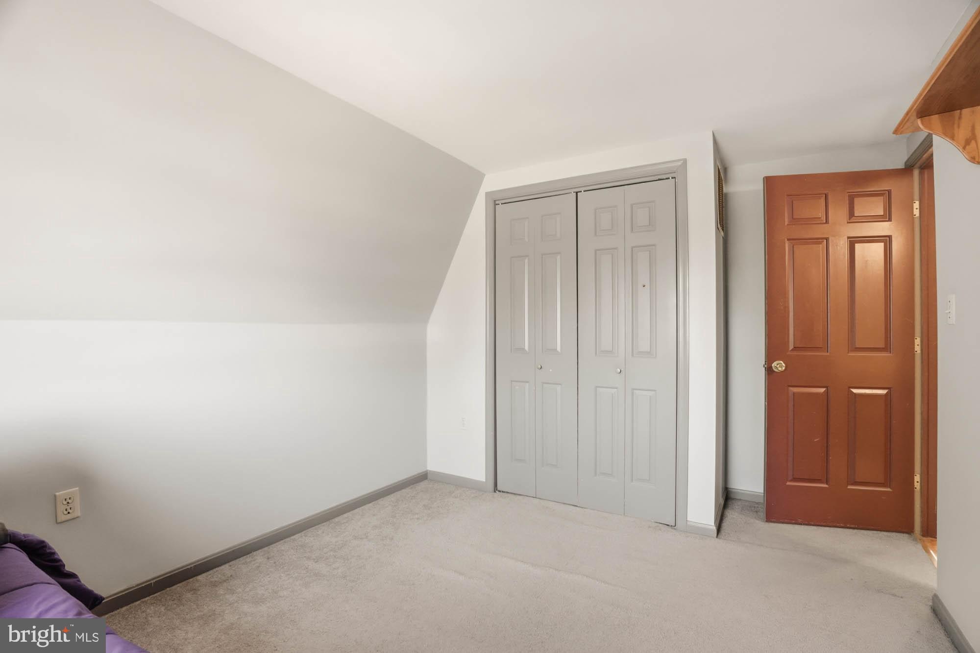 GREEN VILLAGE ESTATES - Residential