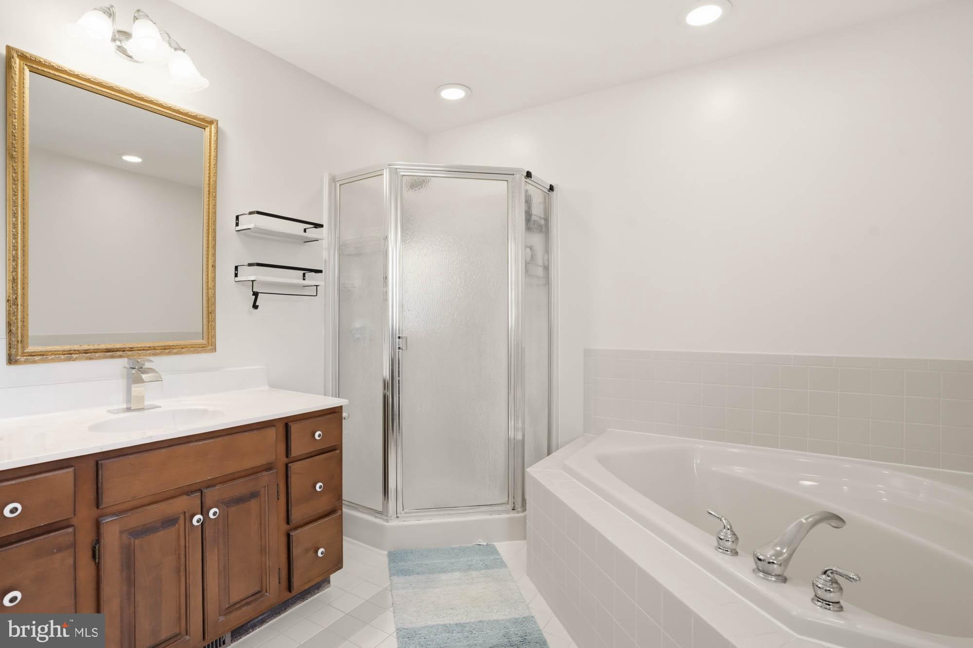 GREEN VILLAGE ESTATES - Residential