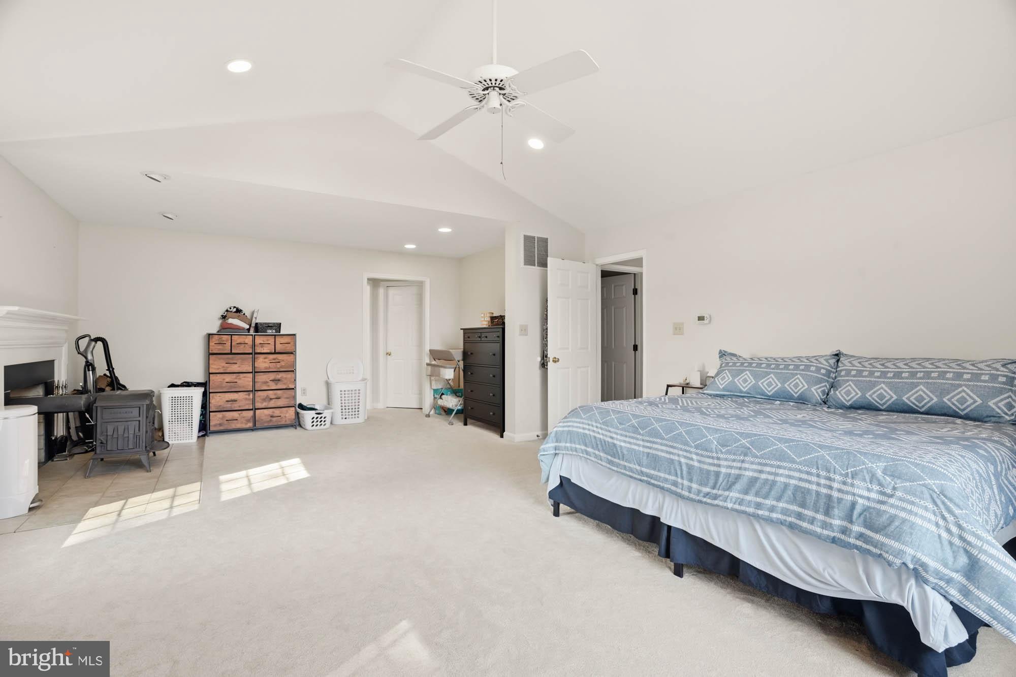 GREEN VILLAGE ESTATES - Residential