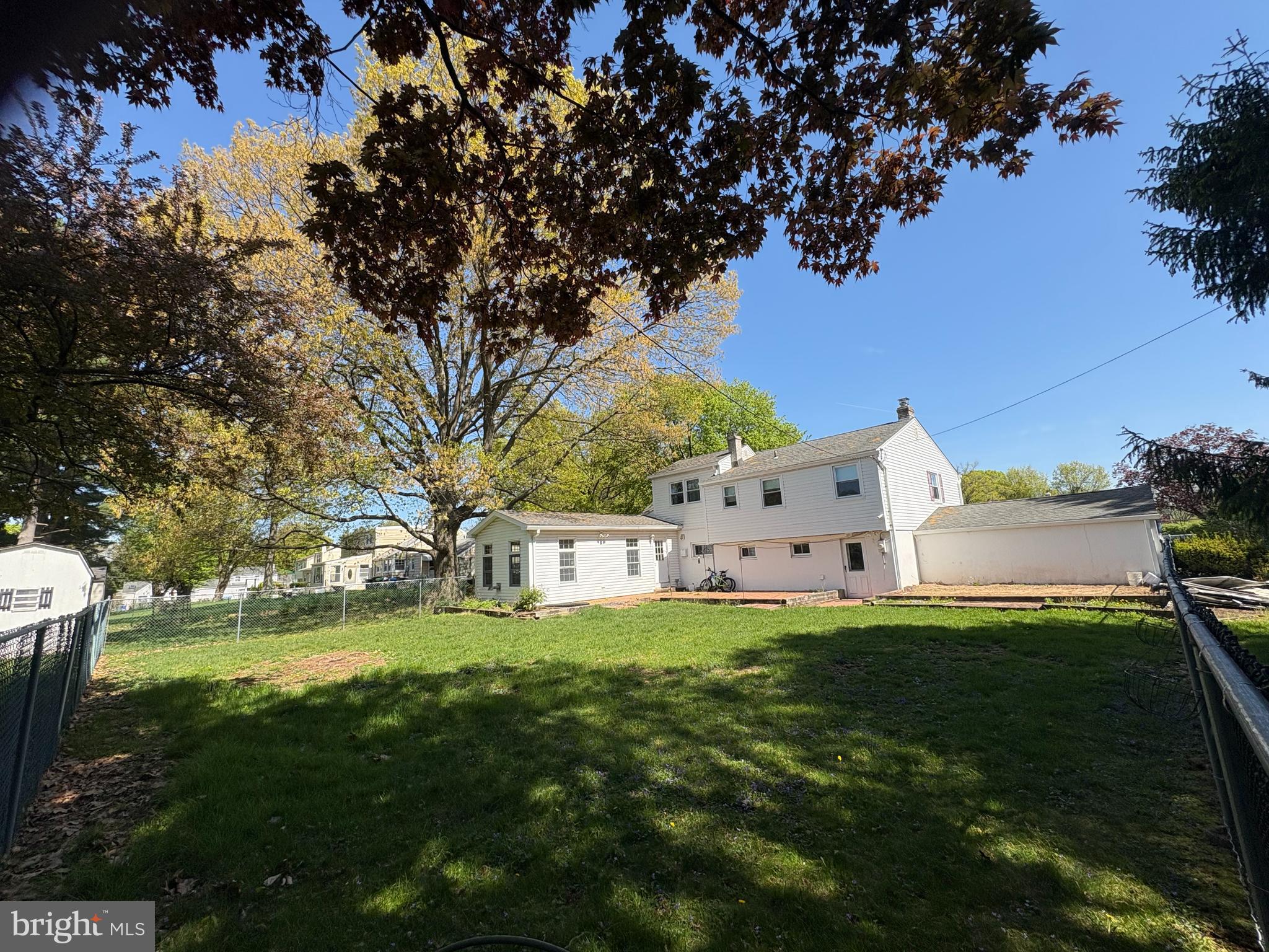 HUNTINGDON VALLEY - Residential