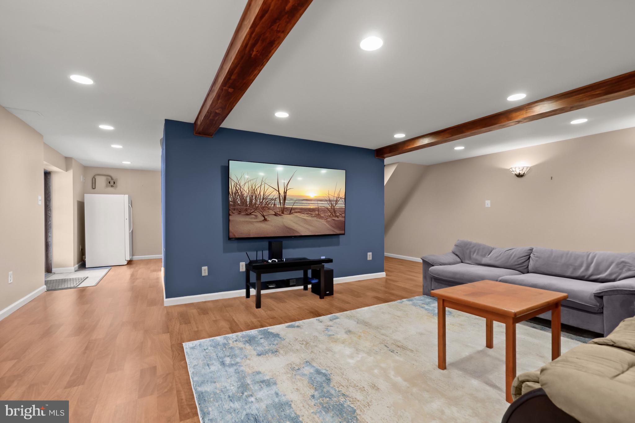 DAISY HILL ESTATES - Residential