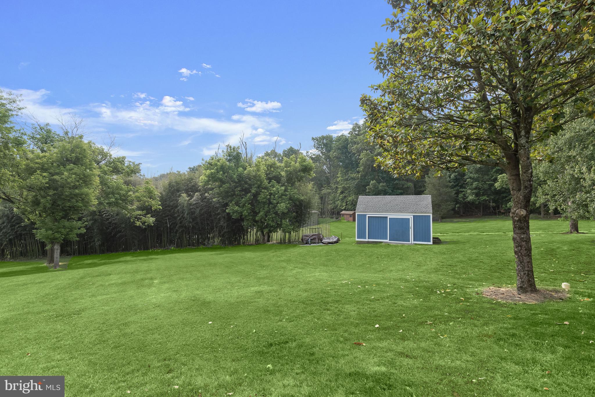 DAISY HILL ESTATES - Residential