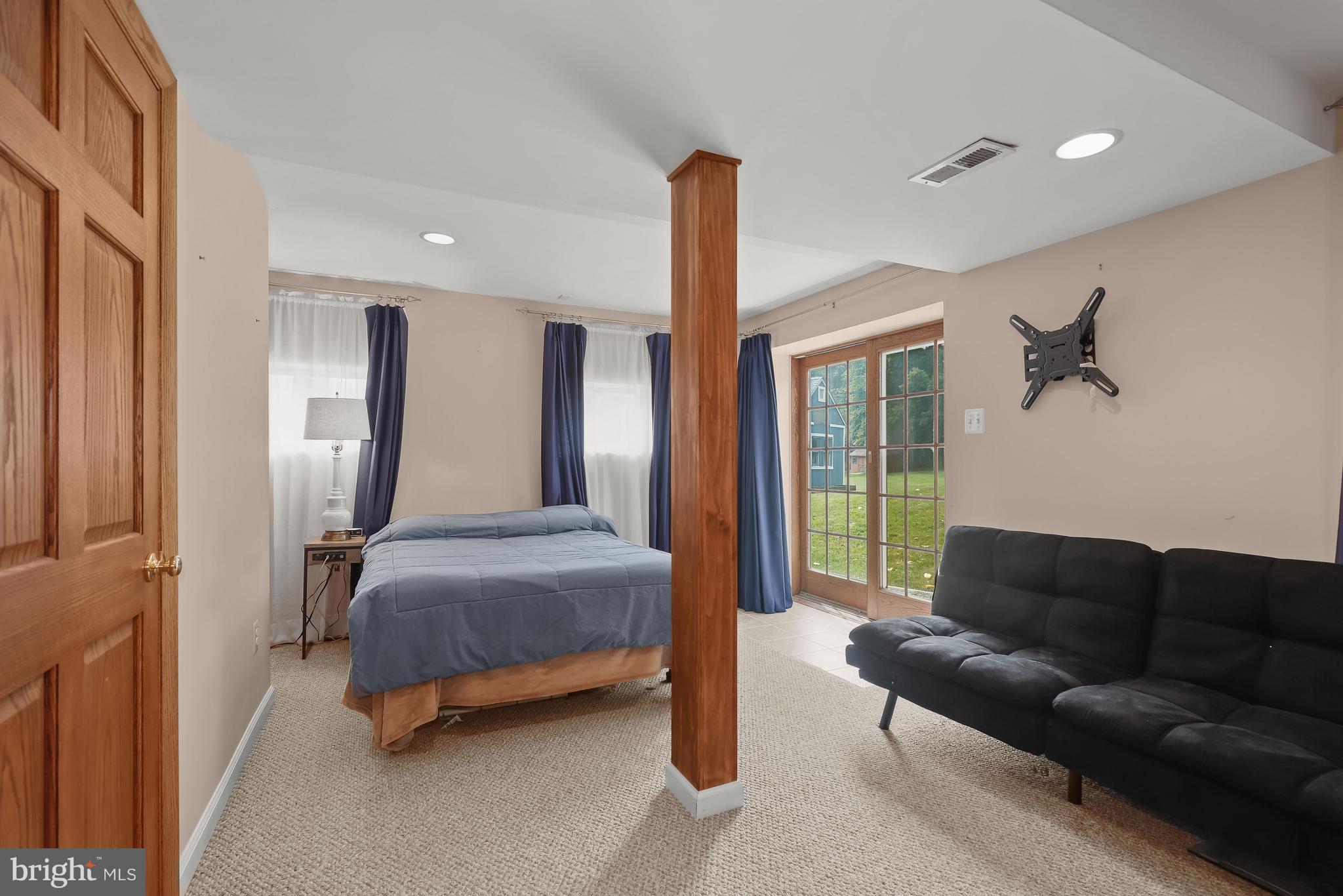 DAISY HILL ESTATES - Residential