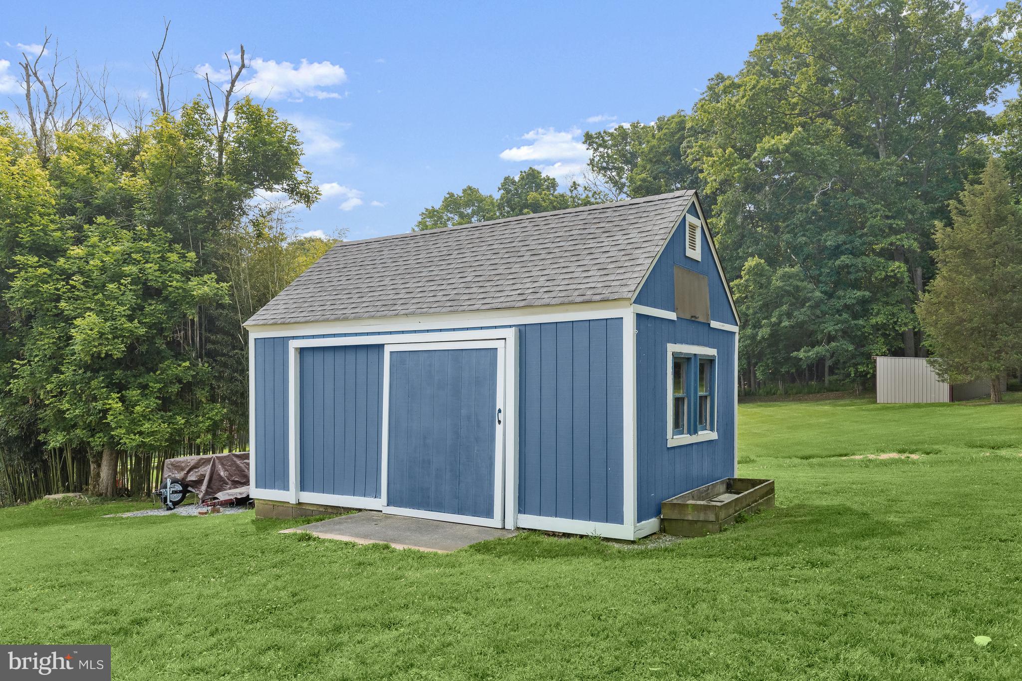 DAISY HILL ESTATES - Residential